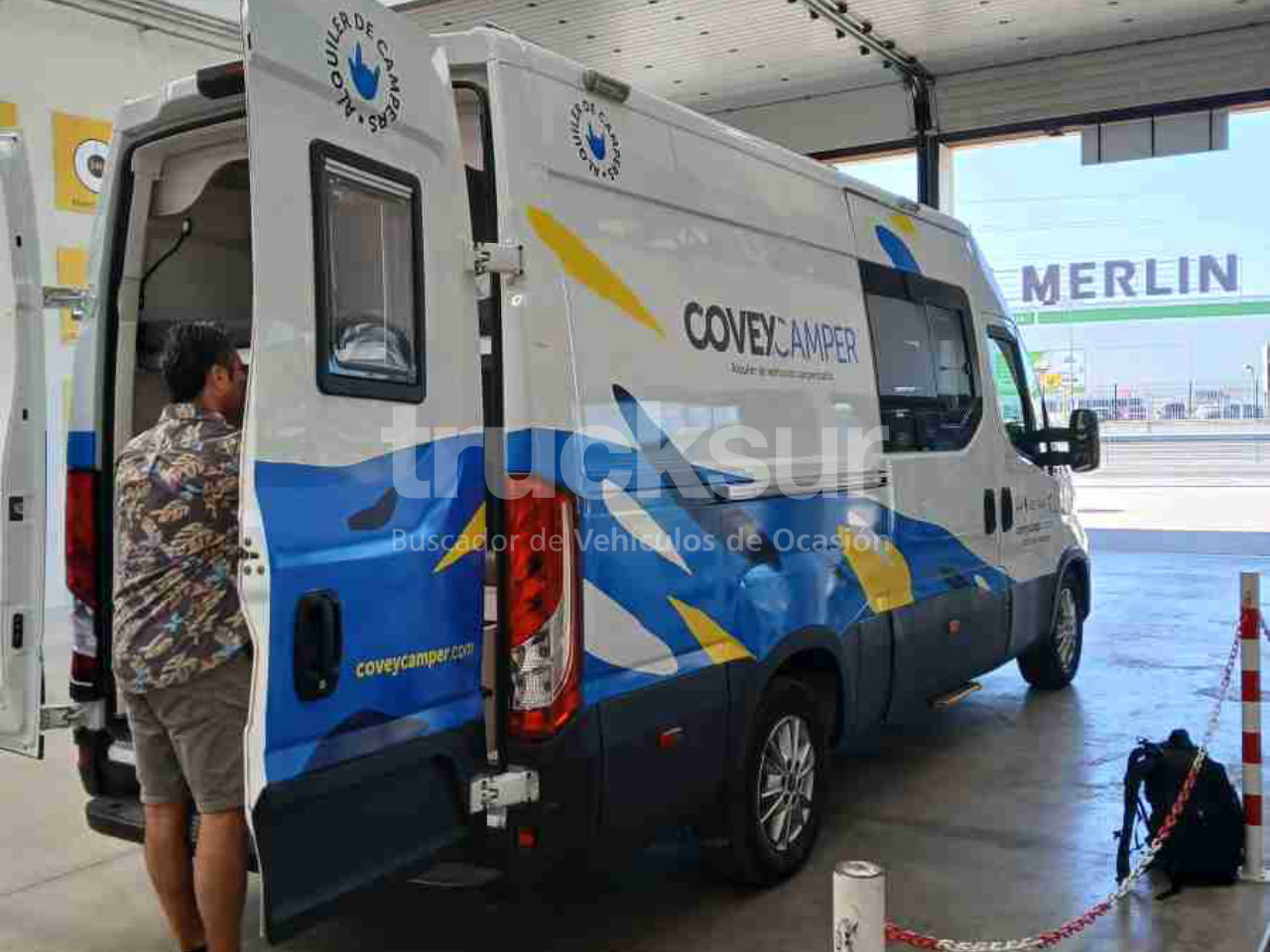 IVECO 35S16 CAMPER - شاحنة بصندوق مغلق: صورة 3 IVECO 35S16 CAMPER - شاحنة بصندوق مغلق: صورة 3