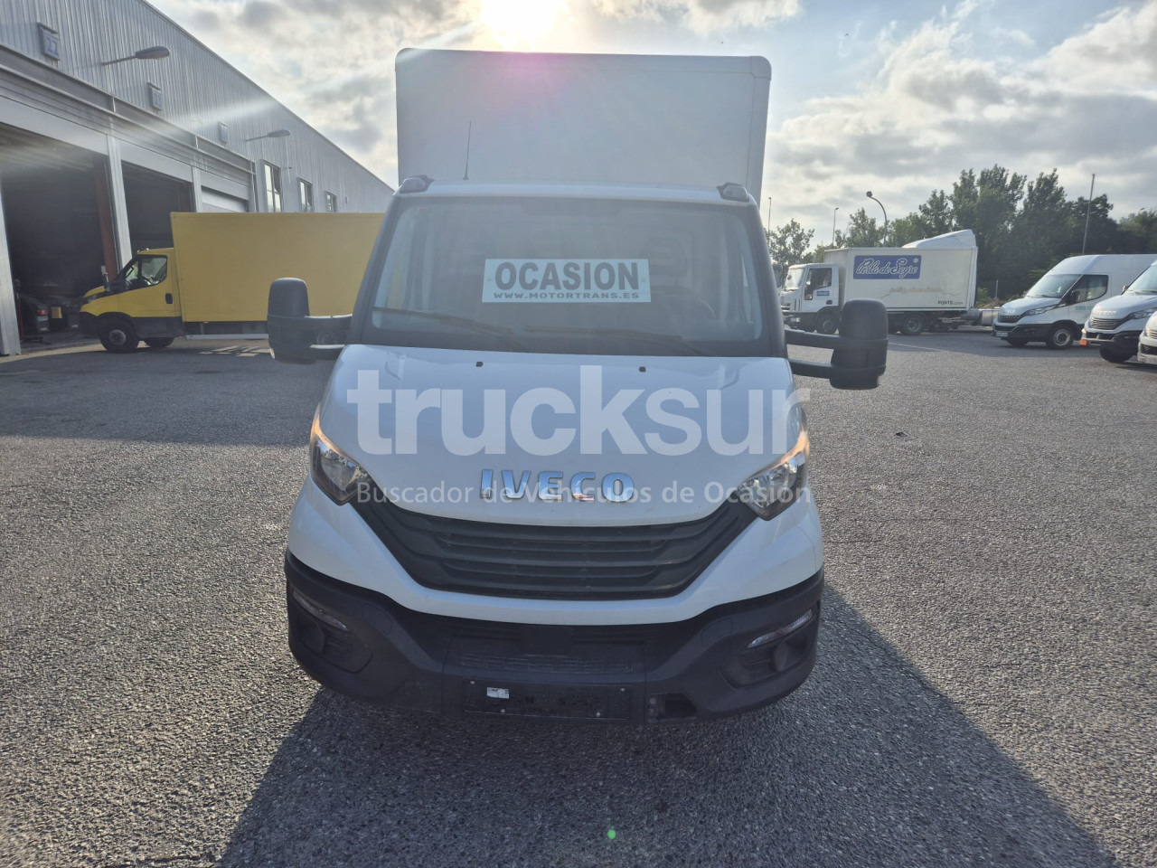 IVECO DAILY 35C16H - شاحنة بصندوق مغلق: صورة 3 IVECO DAILY 35C16H - شاحنة بصندوق مغلق: صورة 3