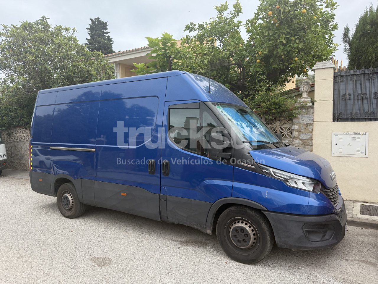 IVECO DAILY 35S16 - شاحنة بصندوق مغلق: صورة 1 IVECO DAILY 35S16 - شاحنة بصندوق مغلق: صورة 1
