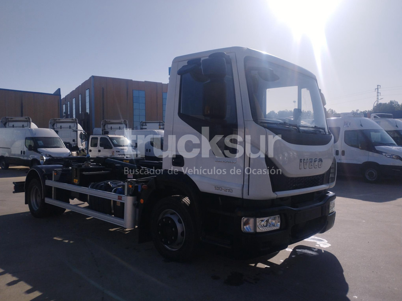 IVECO ML120E21 - شاحنة برافعة خطافية: صورة 2 IVECO ML120E21 - شاحنة برافعة خطافية: صورة 2