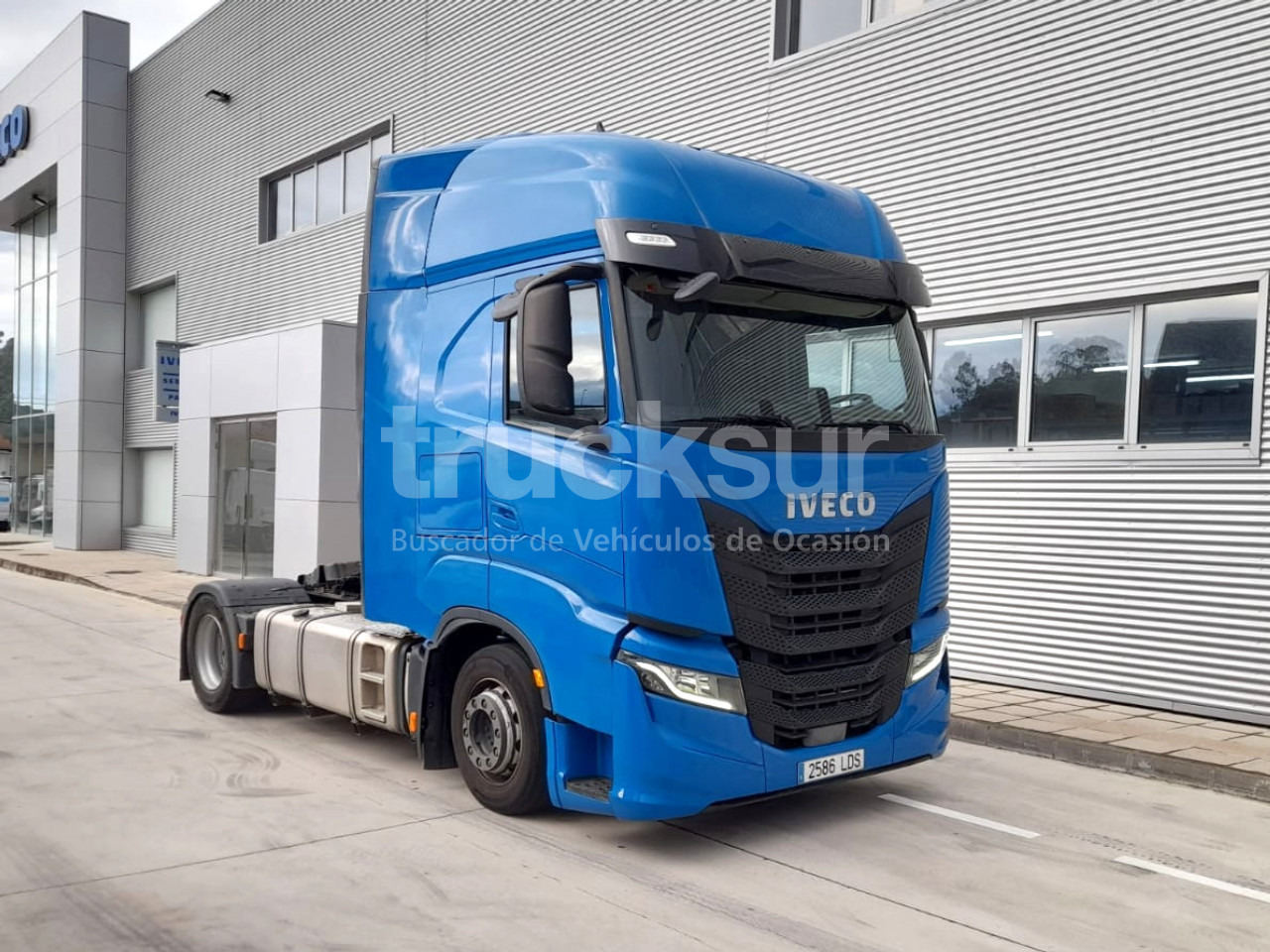 IVECO S-WAY AS440S46T/P - مقطورة السحب: صورة 2 IVECO S-WAY AS440S46T/P - مقطورة السحب: صورة 2