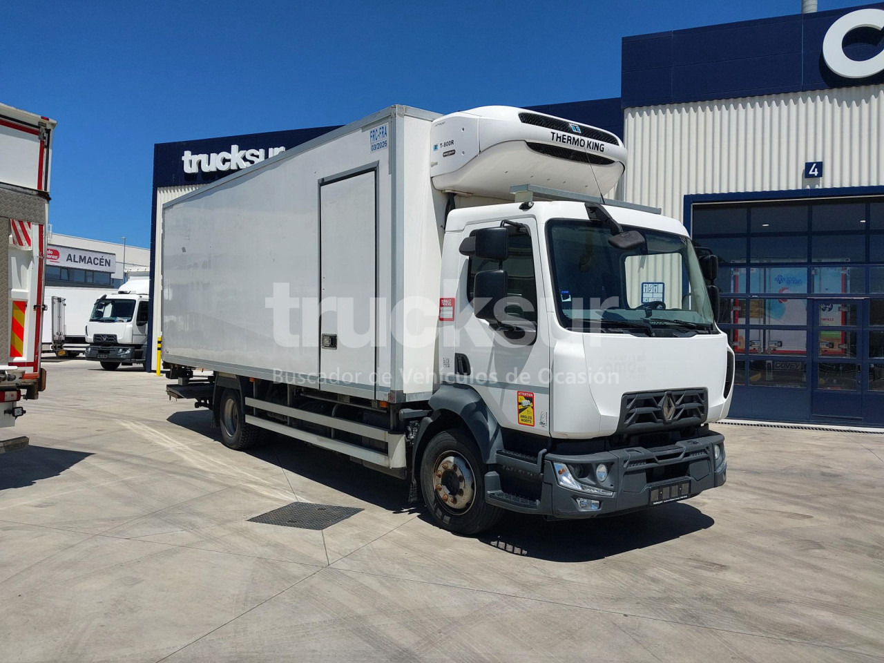 RENAULT D13.240 - شاحنة ذات مبرد: صورة 2 RENAULT D13.240 - شاحنة ذات مبرد: صورة 2