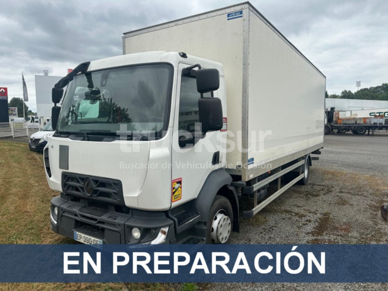 RENAULT D240.16 - شاحنة متساوية الحرارة: صورة 1 RENAULT D240.16 - شاحنة متساوية الحرارة: صورة 1