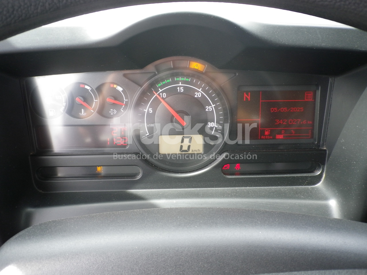 شاحنة ذات ستائر جانبية RENAULT D280.18  22P: صورة 16