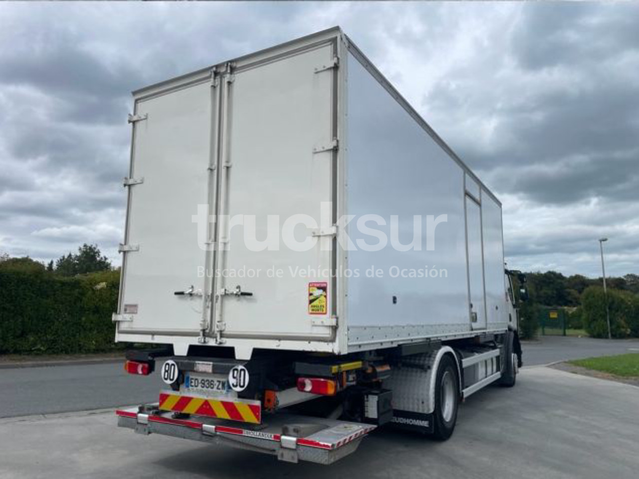 RENAULT D280.18 - شاحنة صندوقية: صورة 3 RENAULT D280.18 - شاحنة صندوقية: صورة 3