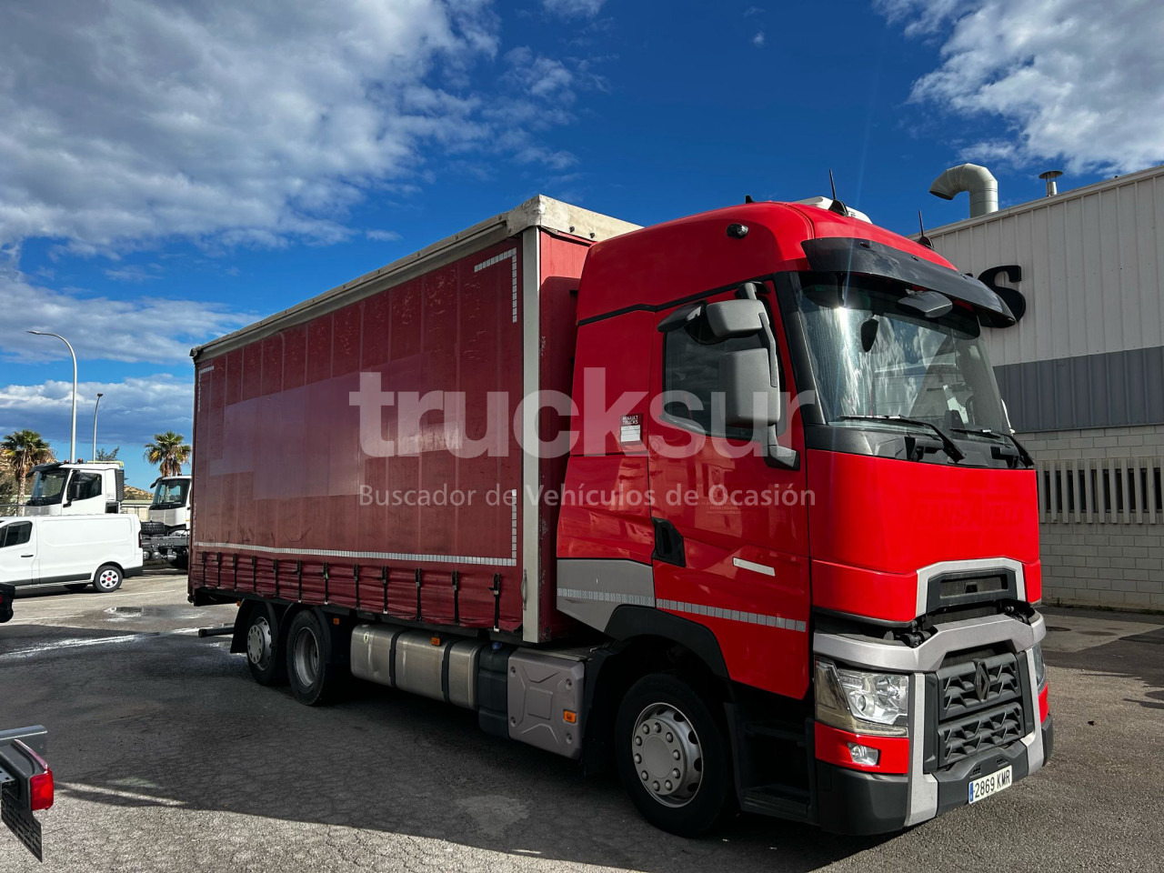 RENAULT T480 HIGH SLEEPER CAB 6X2*4 ejes 6x2*4 - شاحنة ذات ستائر جانبية: صورة 2 RENAULT T480 HIGH SLEEPER CAB 6X2*4 ejes 6x2*4 - شاحنة ذات ستائر جانبية: صورة 2
