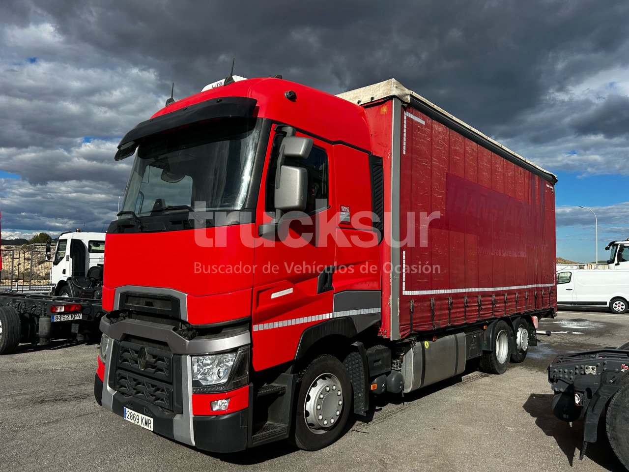 RENAULT T480 HIGH SLEEPER CAB 6X2*4 ejes 6x2*4 - شاحنة ذات ستائر جانبية: صورة 1 RENAULT T480 HIGH SLEEPER CAB 6X2*4 ejes 6x2*4 - شاحنة ذات ستائر جانبية: صورة 1