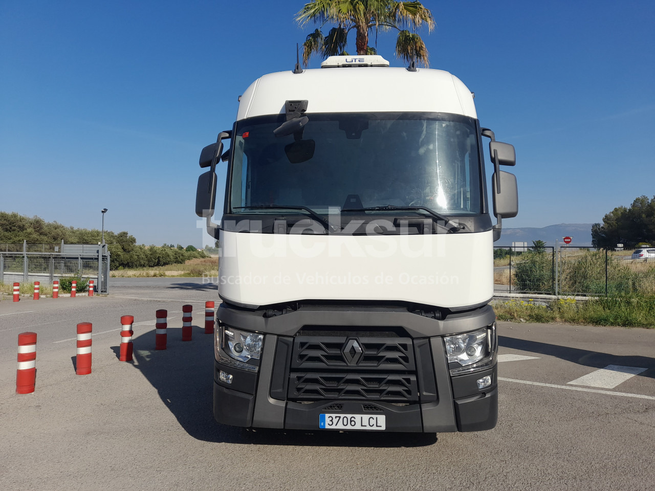 RENAULT T480 SLEEPER CAB - مقطورة السحب: صورة 4 RENAULT T480 SLEEPER CAB - مقطورة السحب: صورة 4