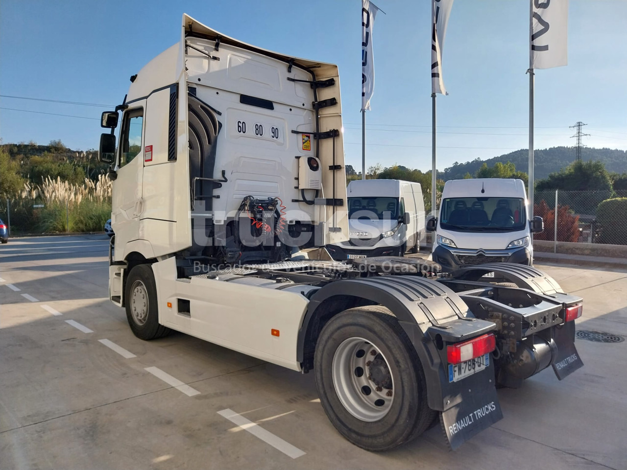 RENAULT T520 HIGH SLEEPER CAB - رأس تريلا: صورة 4 RENAULT T520 HIGH SLEEPER CAB - رأس تريلا: صورة 4