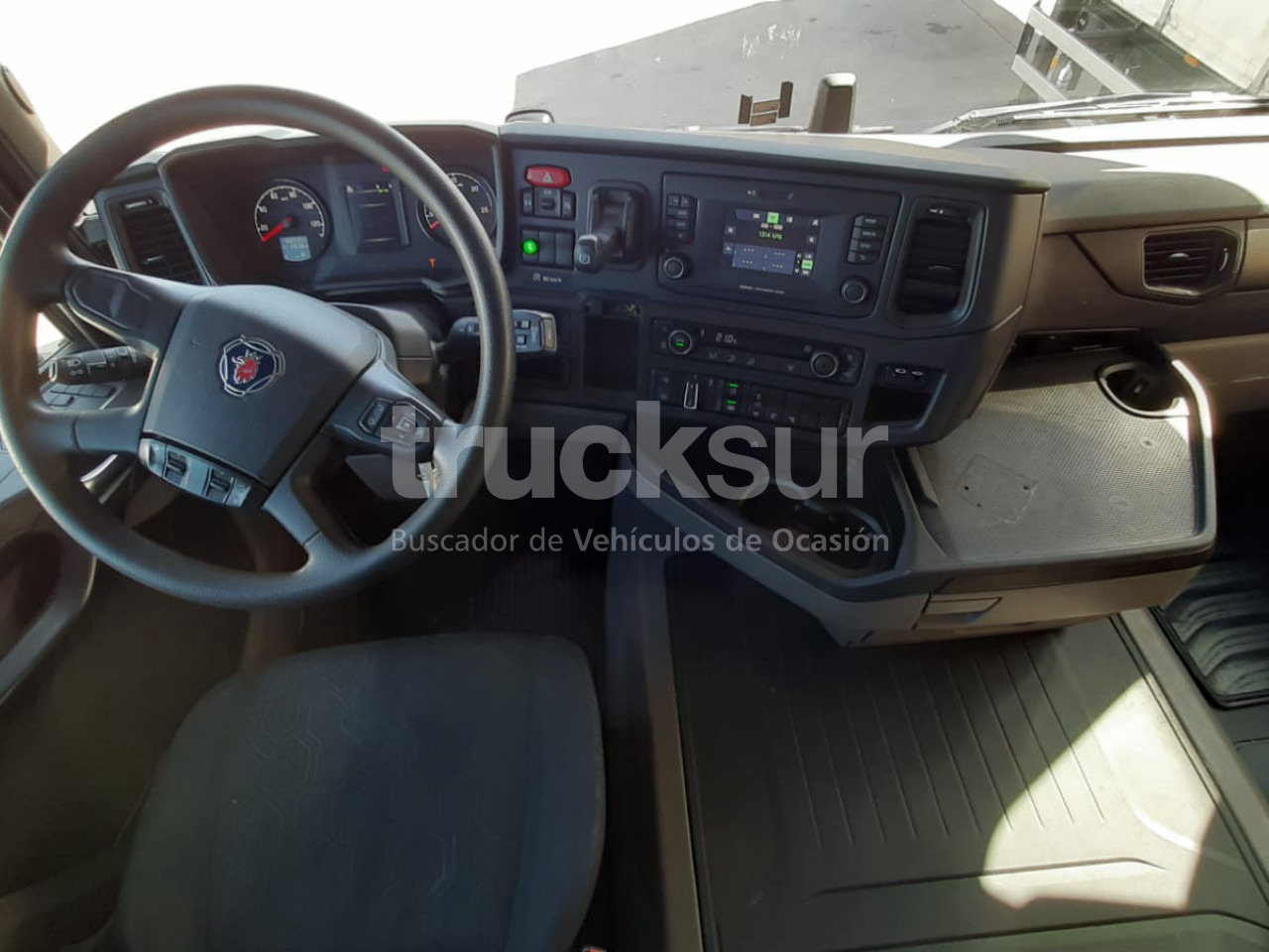 SCANIA R450.18 - شاحنة ذات ستائر جانبية: صورة 5 SCANIA R450.18 - شاحنة ذات ستائر جانبية: صورة 5