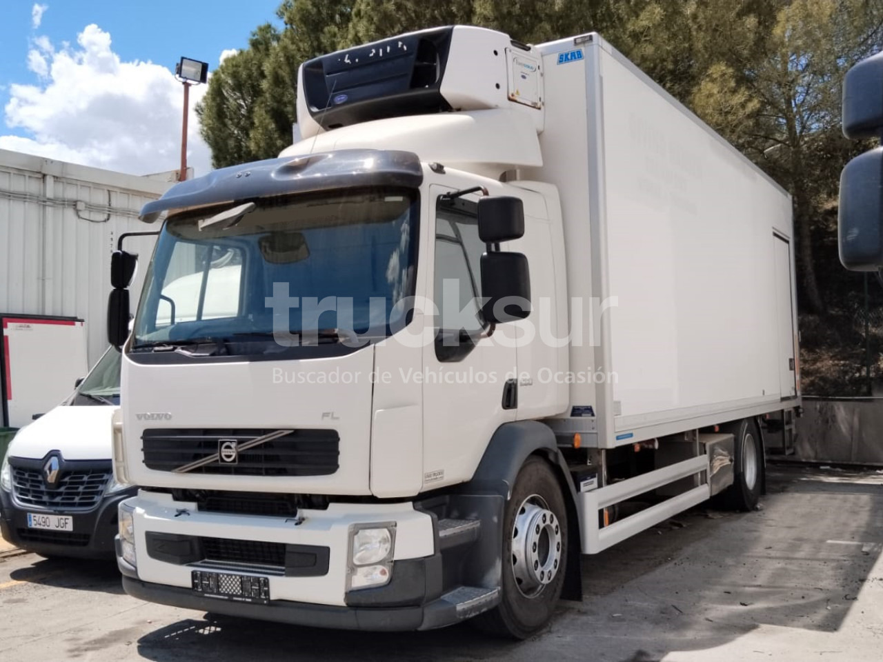 VOLVO FL290 - شاحنة ذات مبرد: صورة 1 VOLVO FL290 - شاحنة ذات مبرد: صورة 1