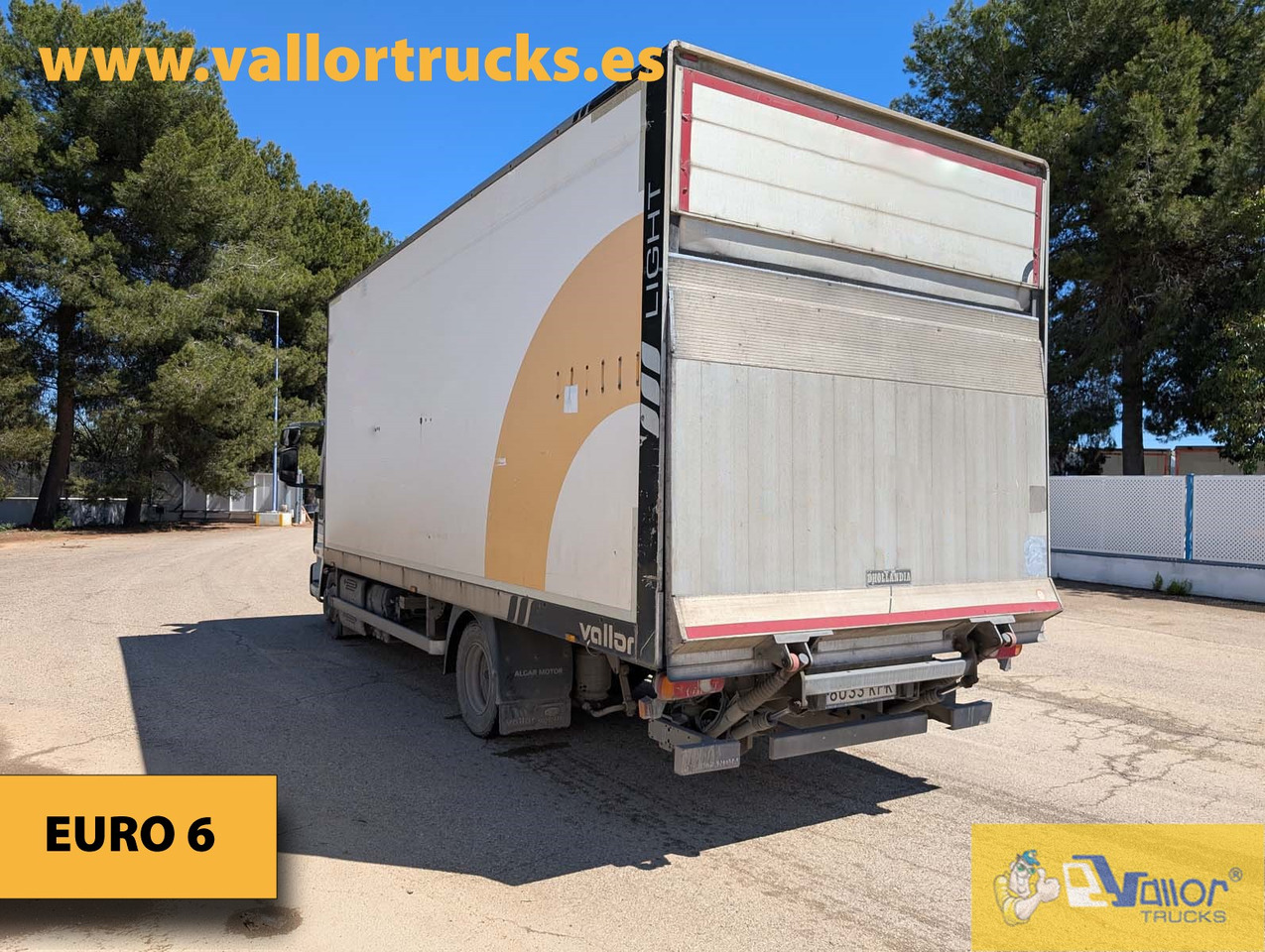 IVECO 90E220 - شاحنة صندوقية: صورة 2 IVECO 90E220 - شاحنة صندوقية: صورة 2