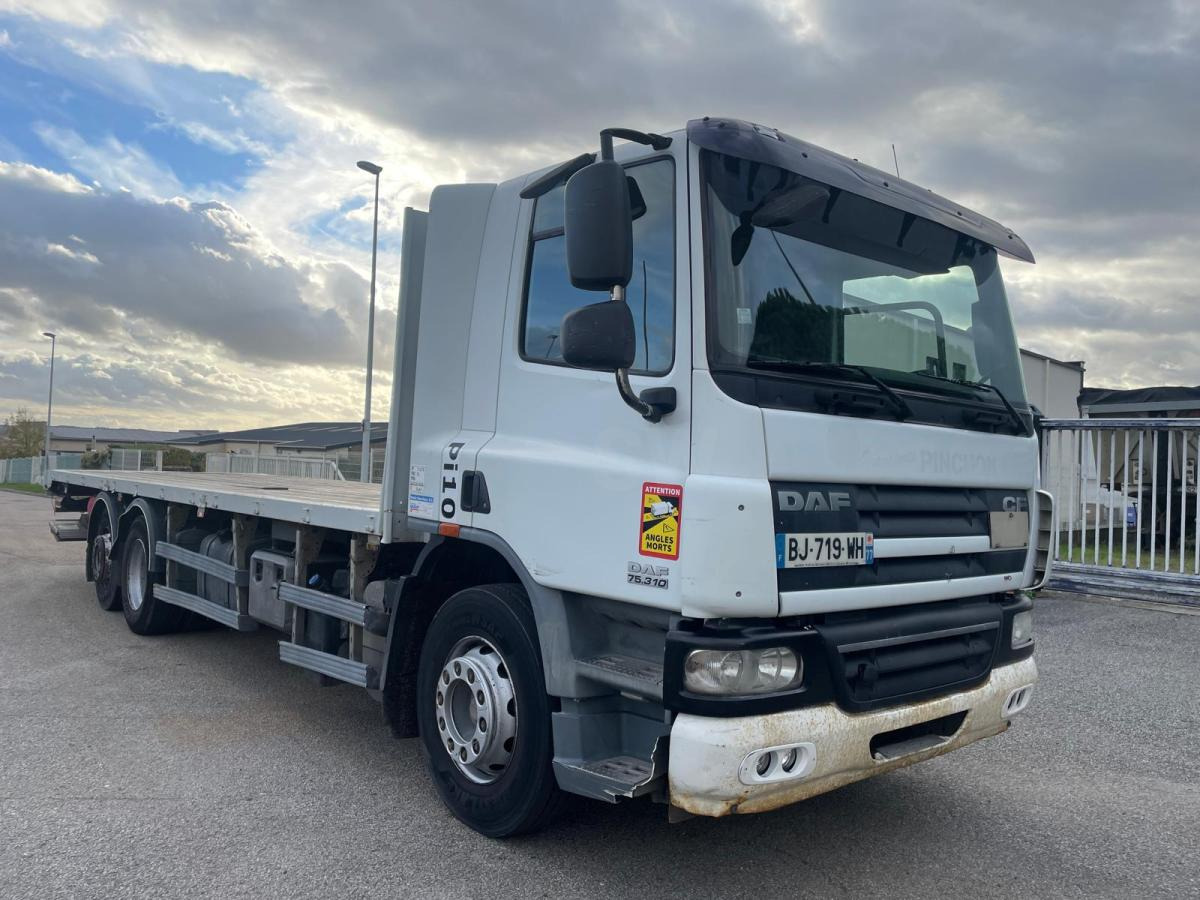 DAF CF75 310 - شاحنات مسطحة: صورة 1 DAF CF75 310 - شاحنات مسطحة: صورة 1