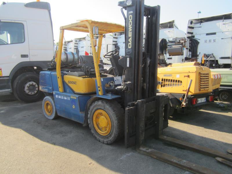Daewoo G50SC-5 - رافعة شوكية تعمل بالغاز: صورة 1 Daewoo G50SC-5 - رافعة شوكية تعمل بالغاز: صورة 1