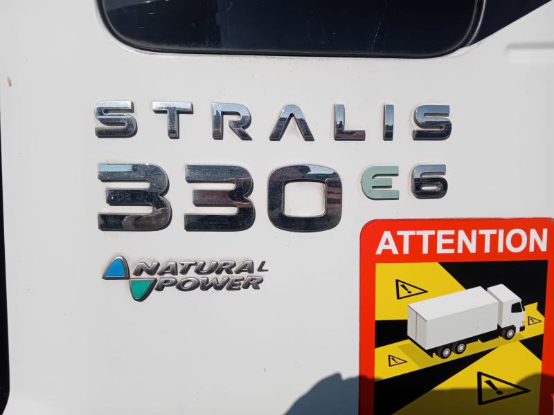 Iveco 330.36 - شاحنة برافعة خطافية: صورة 3 Iveco 330.36 - شاحنة برافعة خطافية: صورة 3