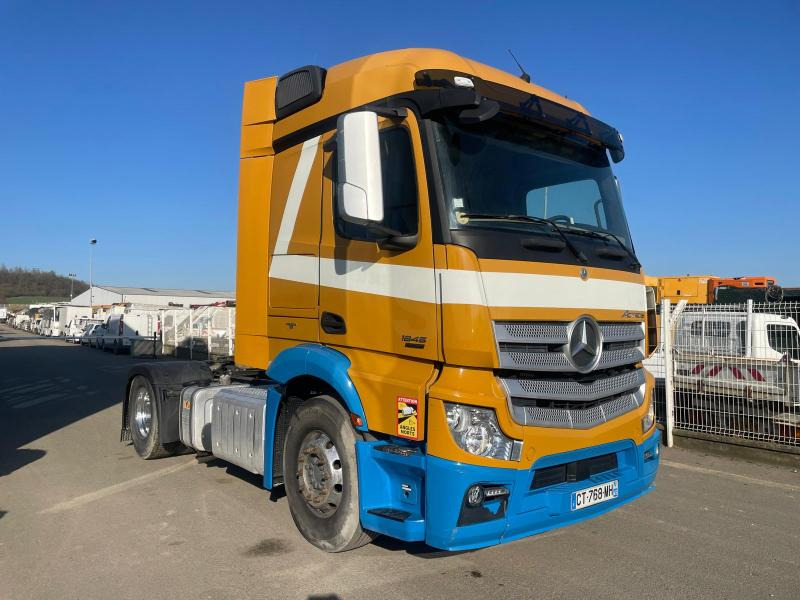 Mercedes Actros 1845 - رأس تريلا: صورة 2 Mercedes Actros 1845 - رأس تريلا: صورة 2