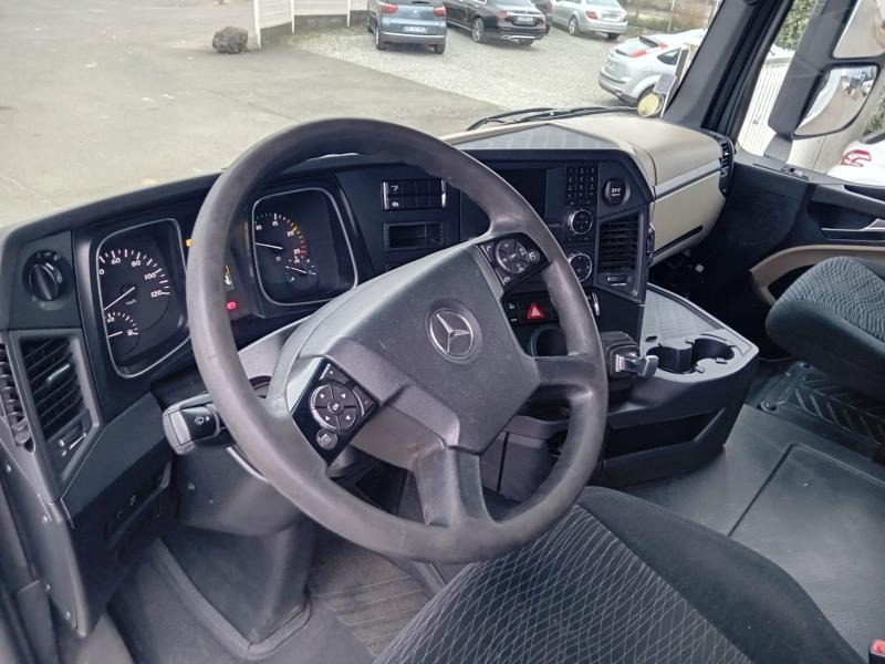Mercedes Actros 1845 - رأس تريلا: صورة 5 Mercedes Actros 1845 - رأس تريلا: صورة 5