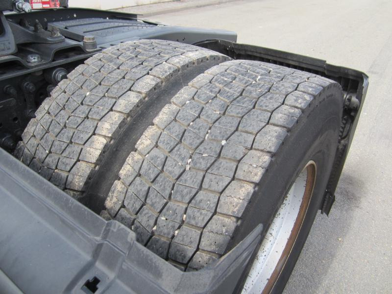 Mercedes Actros 1845 - مقطورة السحب: صورة 4 Mercedes Actros 1845 - مقطورة السحب: صورة 4