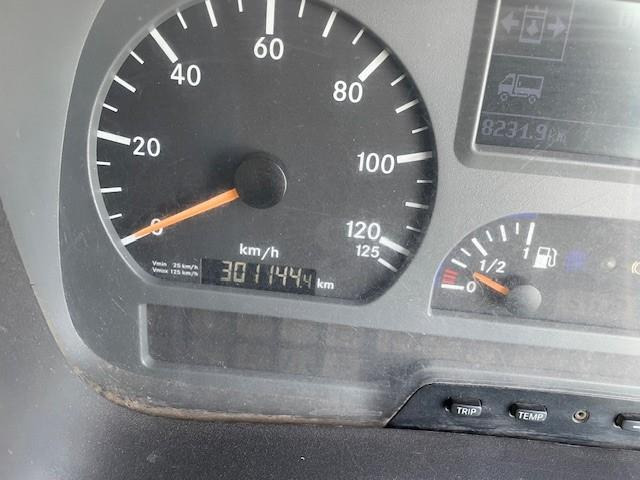 سياره كنس شوارع Mercedes Axor 1829: صورة 9