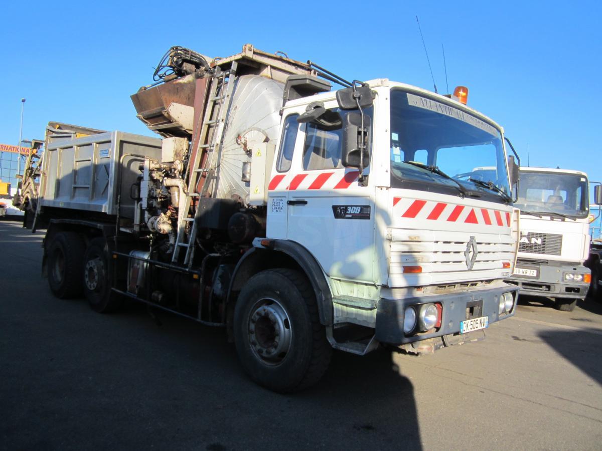 Renault G 300 - موزع الأسفلت: صورة 2 Renault G 300 - موزع الأسفلت: صورة 2