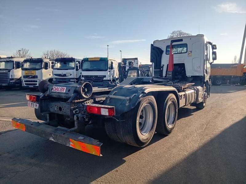 Renault Gamme C 380 - شاحنة برافعة خطافية: صورة 2 Renault Gamme C 380 - شاحنة برافعة خطافية: صورة 2