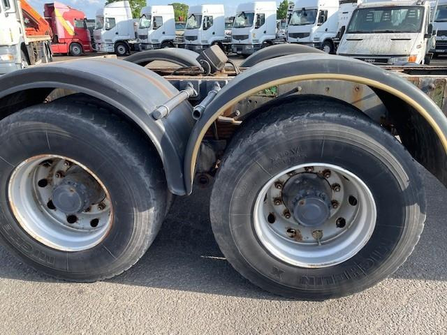 Renault Kerax 340 - شاحنة بهيكل معدني للمقصورة: صورة 3 Renault Kerax 340 - شاحنة بهيكل معدني للمقصورة: صورة 3