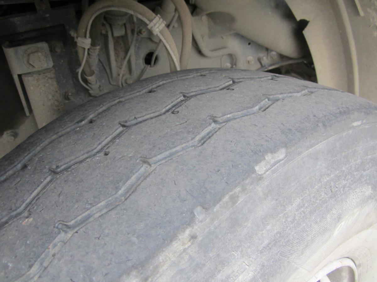 Renault Kerax 370 DXI - شاحنة قلاب: صورة 3 Renault Kerax 370 DXI - شاحنة قلاب: صورة 3