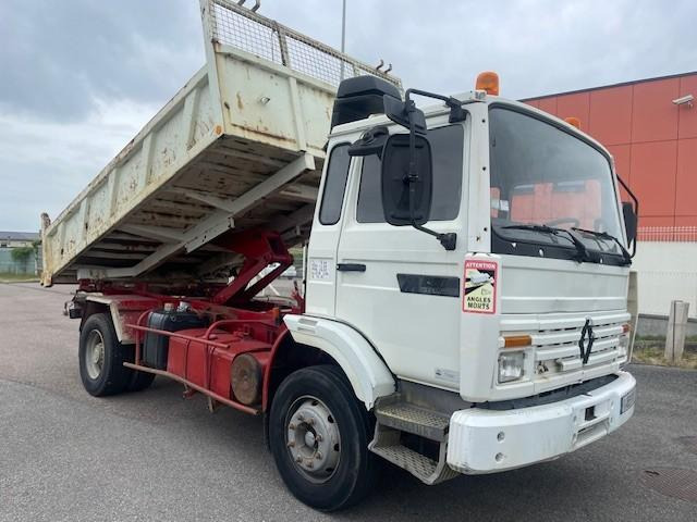 Renault Midliner 230 - شاحنة قلاب: صورة 2 Renault Midliner 230 - شاحنة قلاب: صورة 2