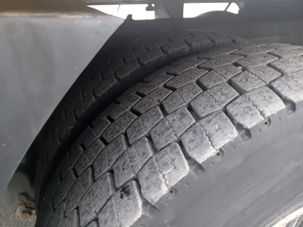 Renault Premium 320.19 DCI - شاحنة قمامة: صورة 4 Renault Premium 320.19 DCI - شاحنة قمامة: صورة 4