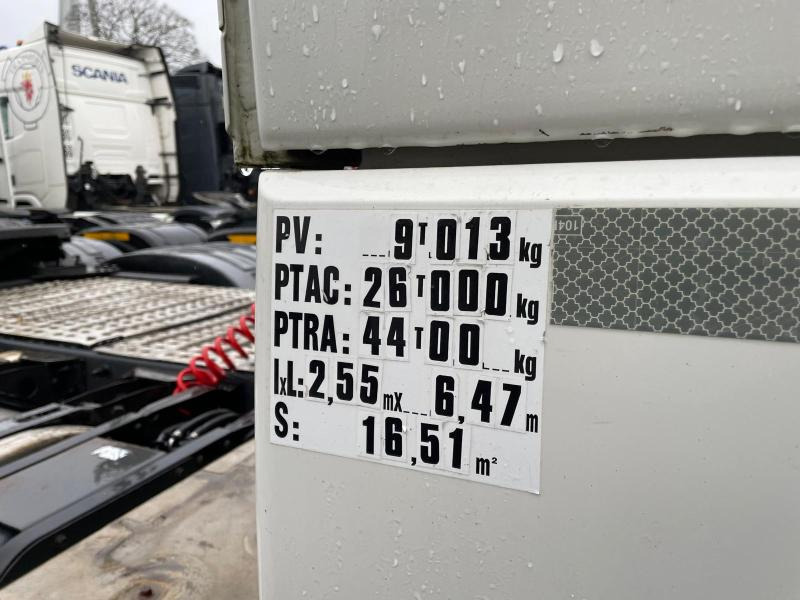Volvo FH 500 - مقطورة السحب: صورة 4 Volvo FH 500 - مقطورة السحب: صورة 4