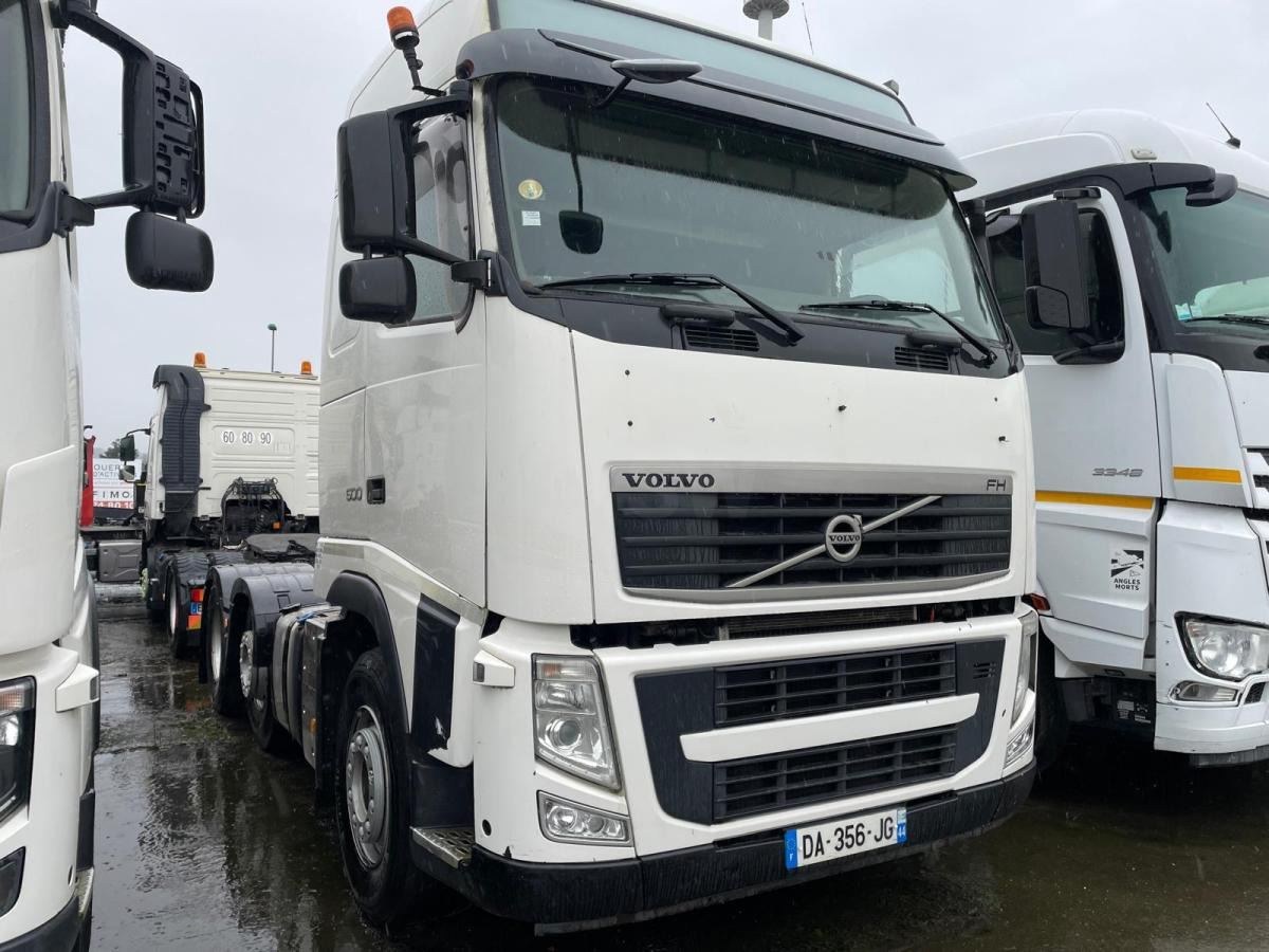 Volvo FH 500 - مقطورة السحب: صورة 1 Volvo FH 500 - مقطورة السحب: صورة 1