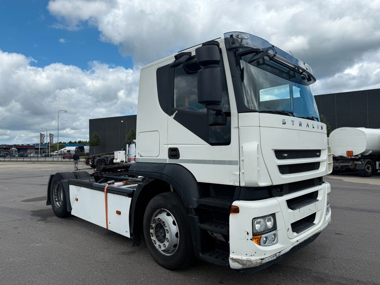 Iveco Stralis AT440S36T 4x2 - مقطورة السحب: صورة 2 Iveco Stralis AT440S36T 4x2 - مقطورة السحب: صورة 2