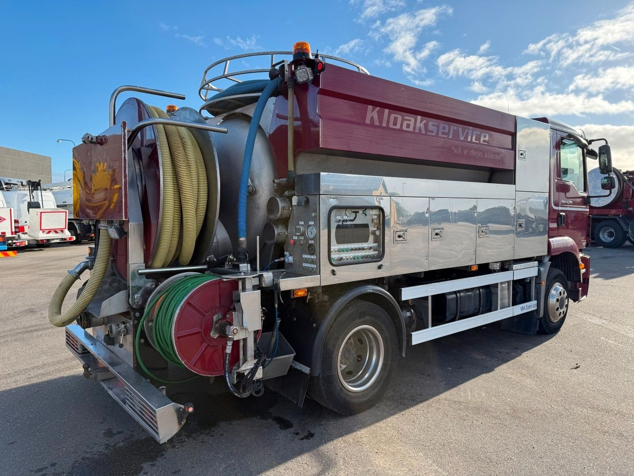 MAN TGM 14.250 VM-Tarm Stainless Steel 4000 l. Kombi - فراغ شاحنة: صورة 3 MAN TGM 14.250 VM-Tarm Stainless Steel 4000 l. Kombi - فراغ شاحنة: صورة 3