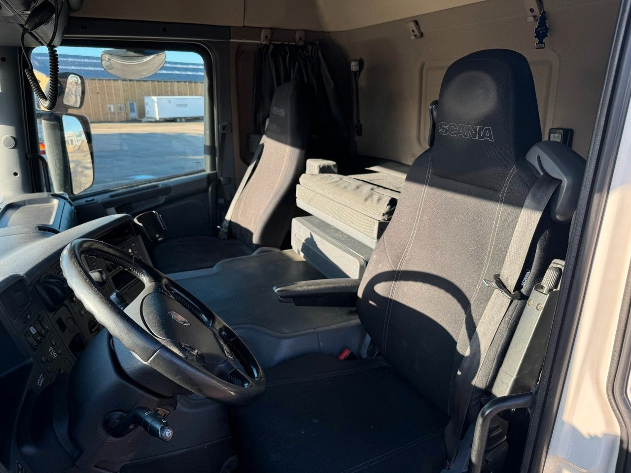 Scania P410 6x4 Liebherr THP 140 H 24 M4XH Concretepump - مضخة خرسانة: صورة 5 Scania P410 6x4 Liebherr THP 140 H 24 M4XH Concretepump - مضخة خرسانة: صورة 5