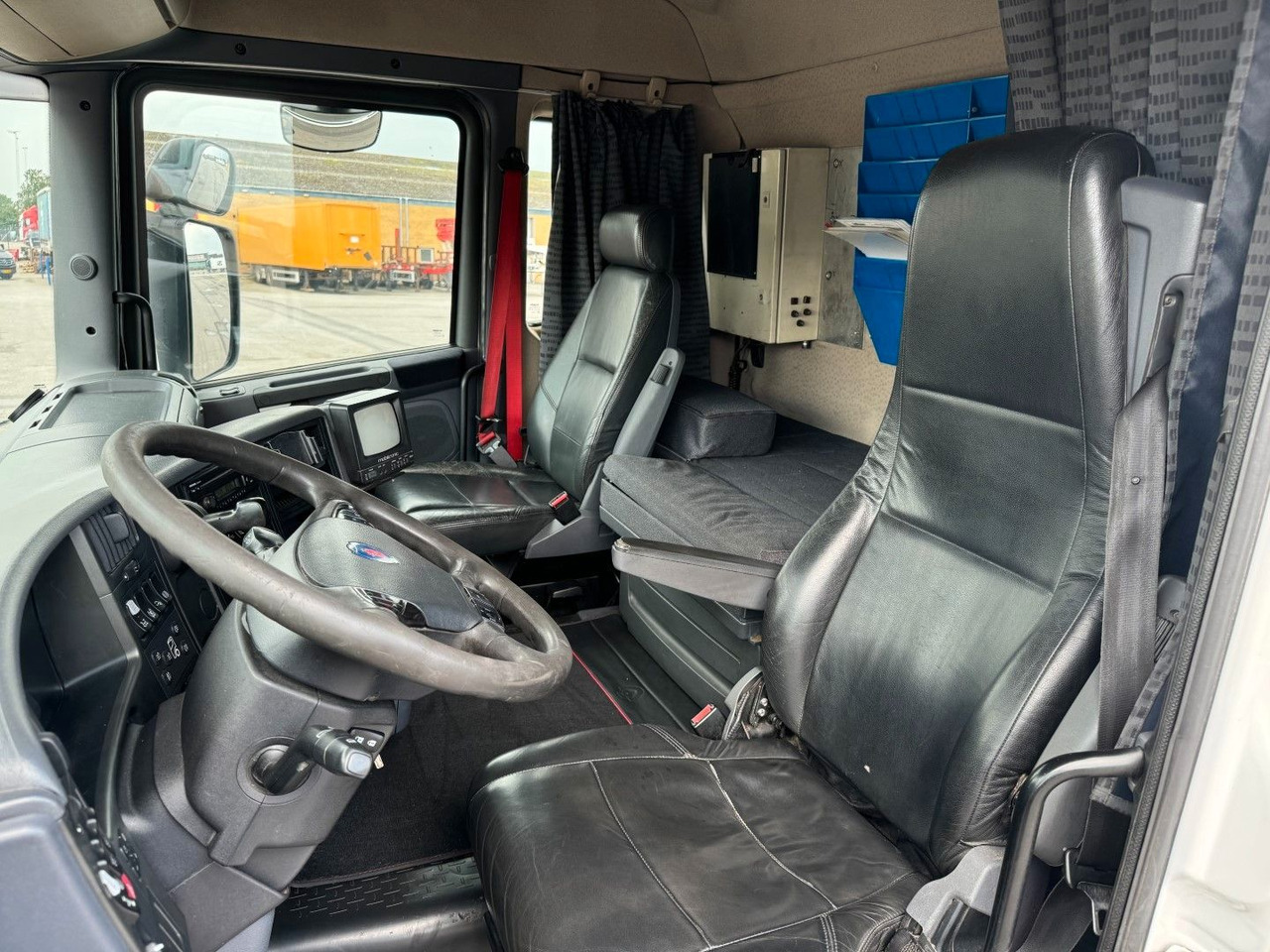 Scania R480 6x2*4 19.000 L ADR Tanktruck - شاحنة صهريج: صورة 5 Scania R480 6x2*4 19.000 L ADR Tanktruck - شاحنة صهريج: صورة 5