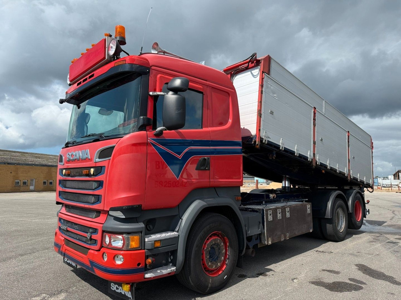Scania R580 V8 6x2 Highline Euro 6 / Tipper / Kipper - شاحنة قلاب: صورة 1 Scania R580 V8 6x2 Highline Euro 6 / Tipper / Kipper - شاحنة قلاب: صورة 1