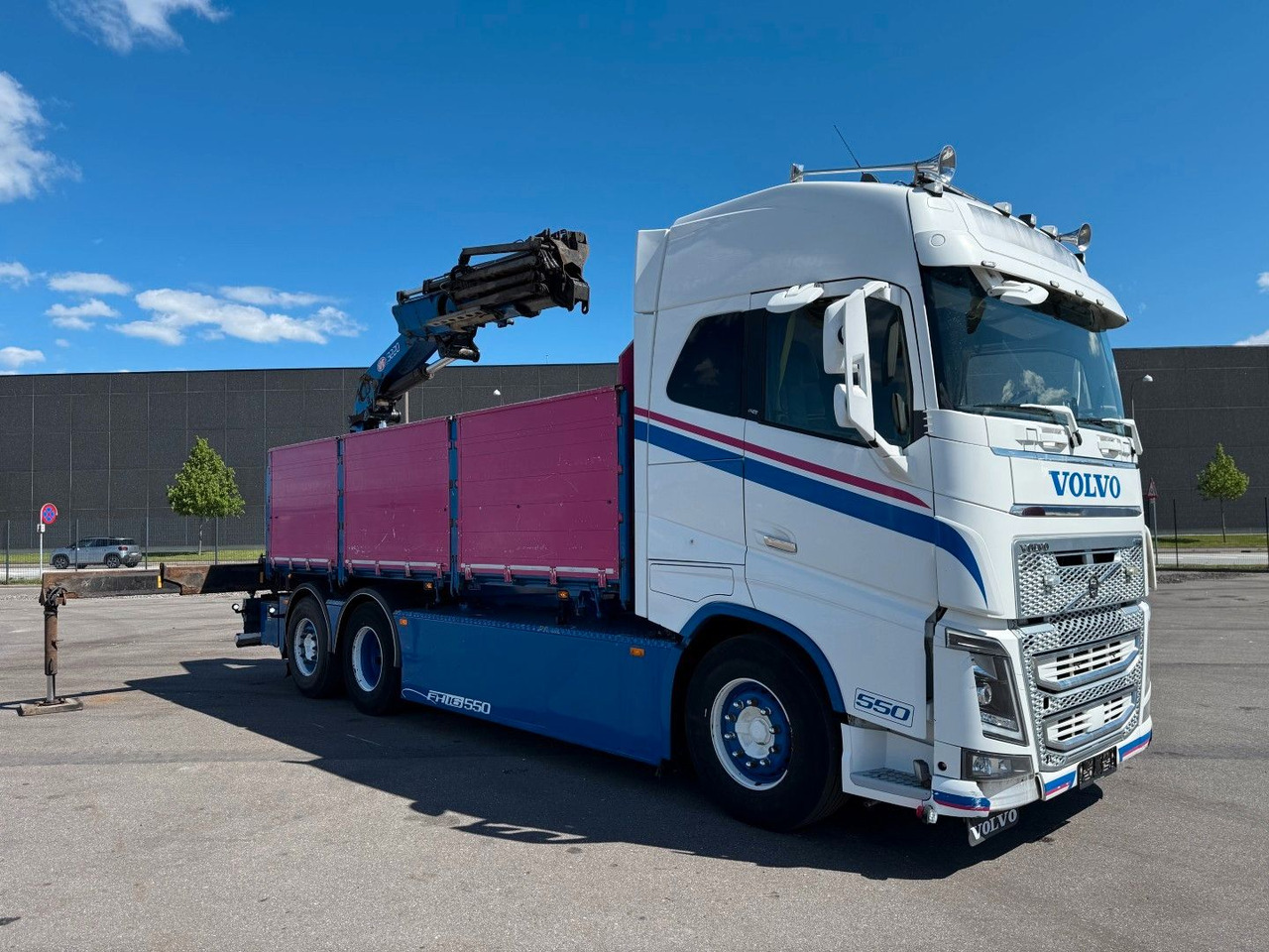Volvo FH 16.550 6x24 / Crane HMF 3220K4 Euro 6 - شاحنة كرين: صورة 3 Volvo FH 16.550 6x24 / Crane HMF 3220K4 Euro 6 - شاحنة كرين: صورة 3