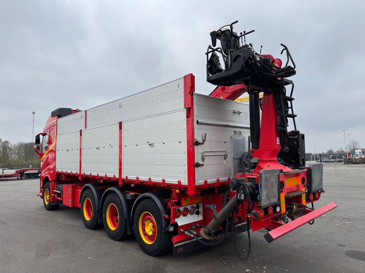 Volvo FH500 8x4*4 Tipper / Kipper (No Crane) - شاحنة قلاب: صورة 4 Volvo FH500 8x4*4 Tipper / Kipper (No Crane) - شاحنة قلاب: صورة 4