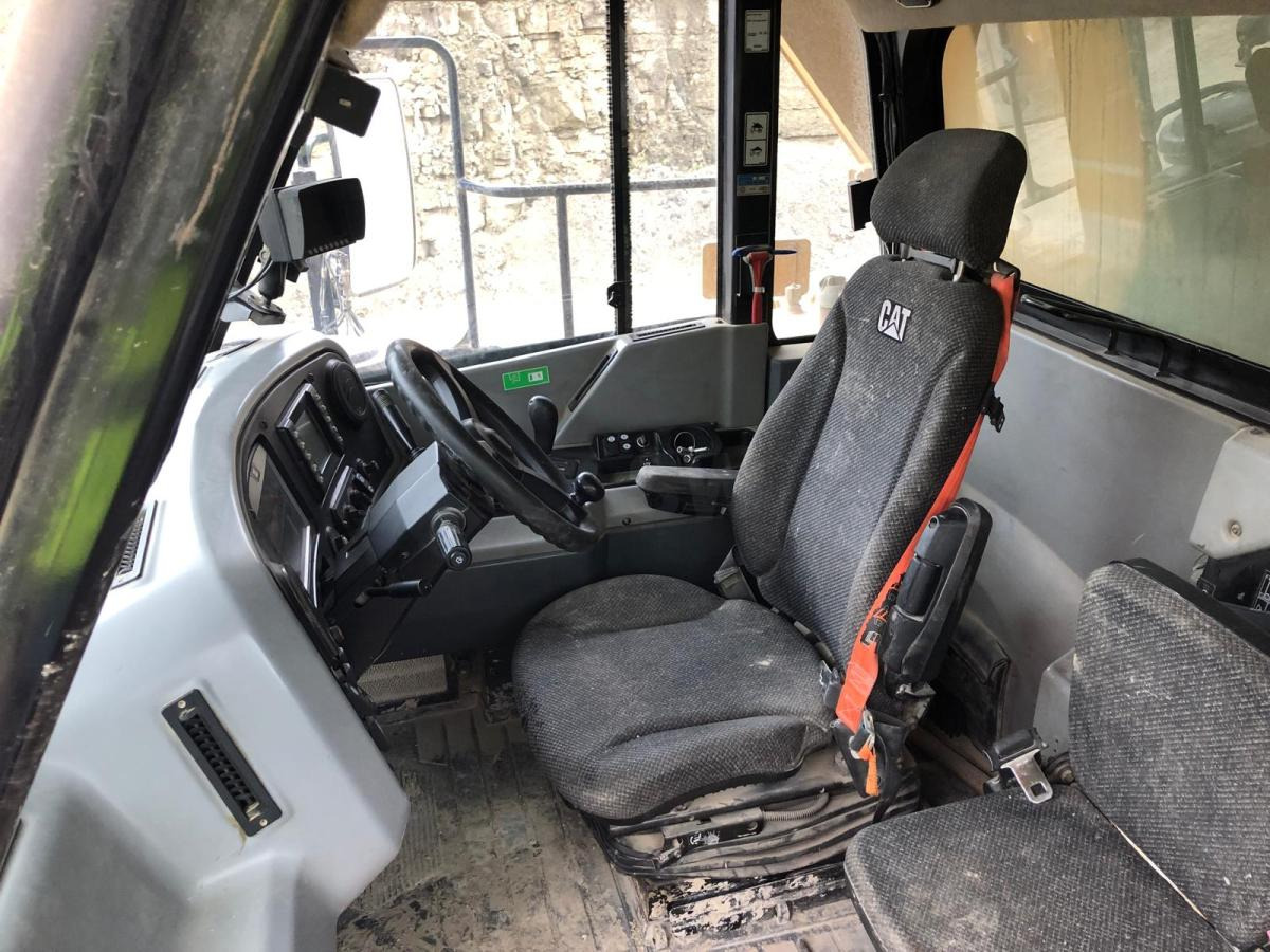 Caterpillar 770G - شاحنة قلابة صلبة/ شاحنة صخور: صورة 5 Caterpillar 770G - شاحنة قلابة صلبة/ شاحنة صخور: صورة 5