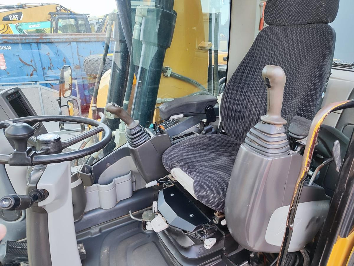 Caterpillar M315D - حفار ذو عجلات: صورة 5 Caterpillar M315D - حفار ذو عجلات: صورة 5