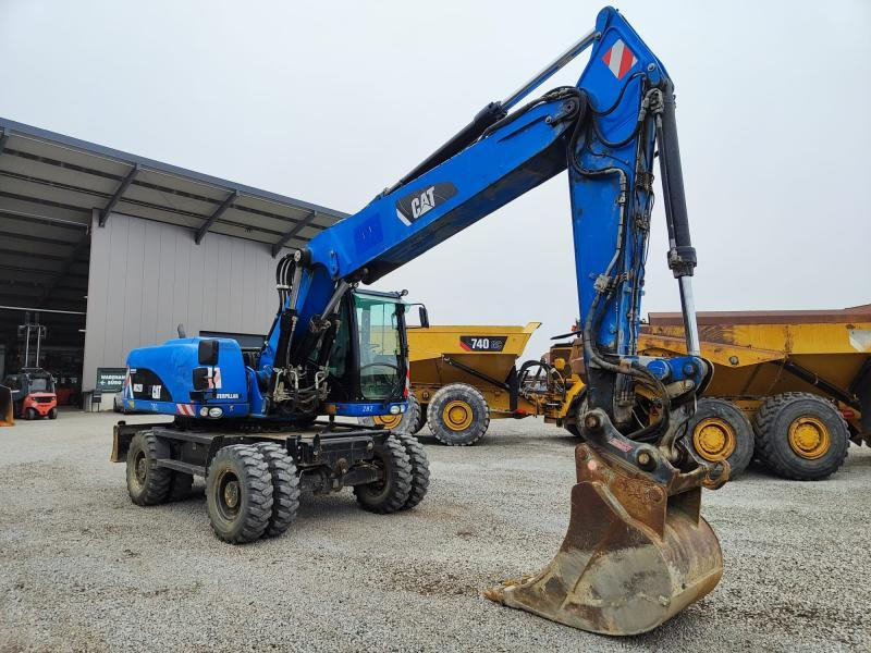 Caterpillar M322D VAH - حفار ذو عجلات: صورة 3 Caterpillar M322D VAH - حفار ذو عجلات: صورة 3