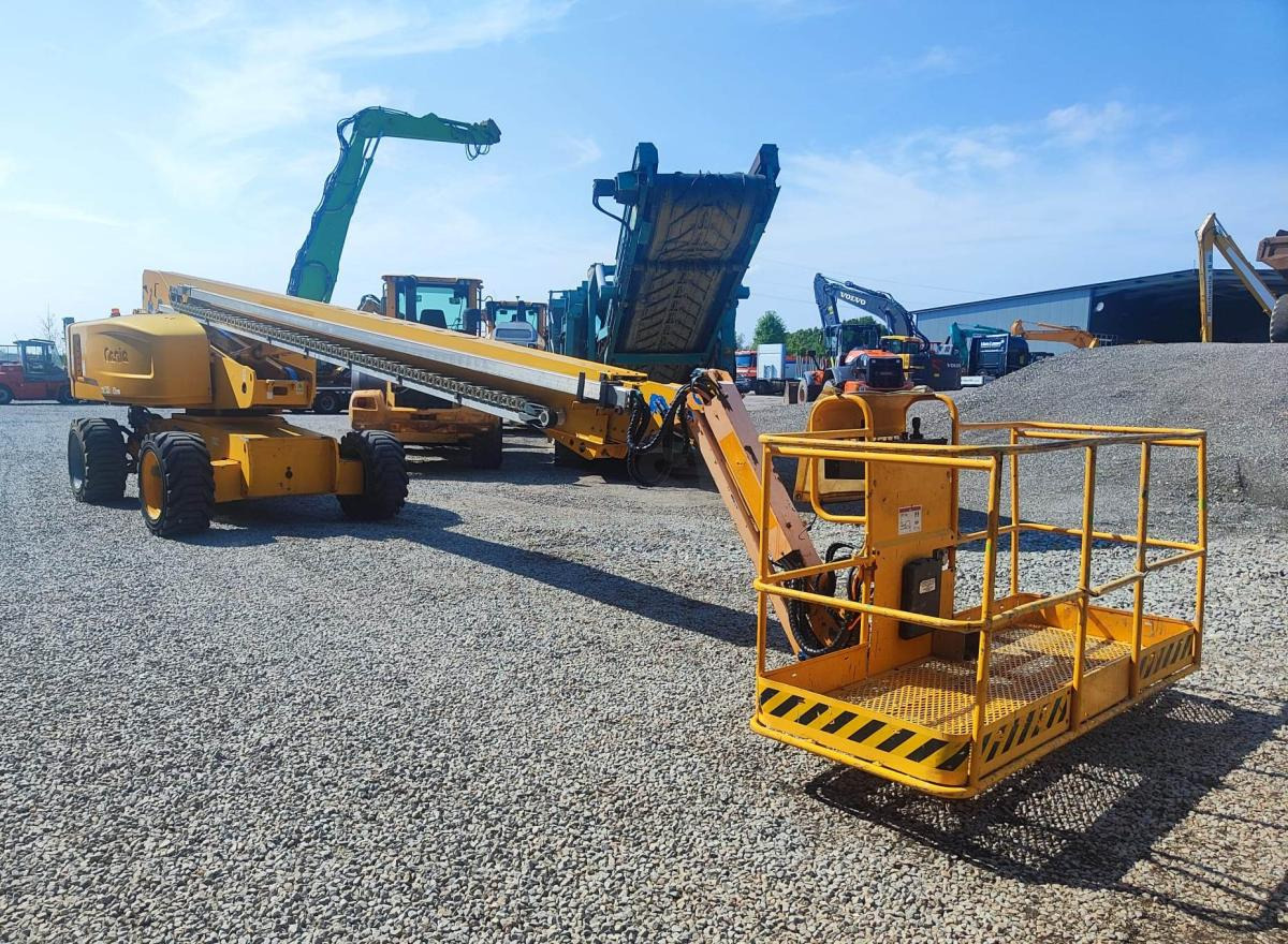 Genie S-85 - مرفاع بصاري عمودي: صورة 2 Genie S-85 - مرفاع بصاري عمودي: صورة 2