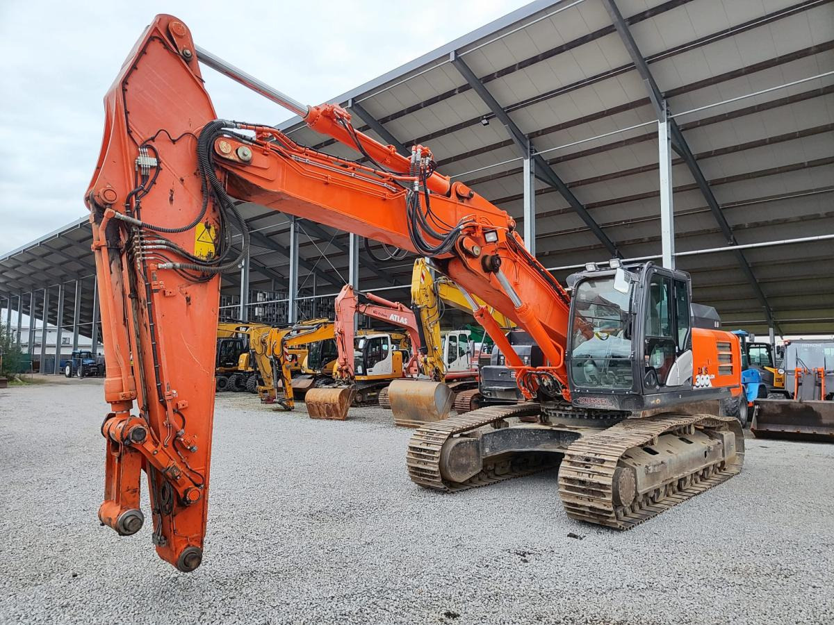 Hitachi ZX300LCN-6 - حفار زاحف: صورة 2 Hitachi ZX300LCN-6 - حفار زاحف: صورة 2
