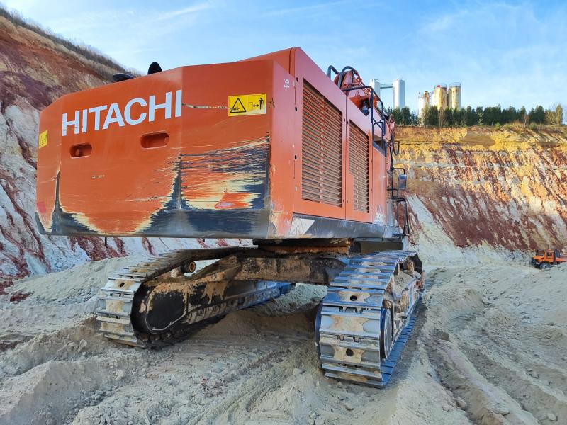 Hitachi ZX890LCH-6 - حفار زاحف: صورة 3 Hitachi ZX890LCH-6 - حفار زاحف: صورة 3