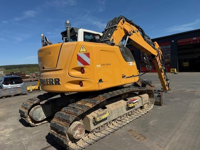 Liebherr R914 Compact Litronic - حفار زاحف: صورة 1 Liebherr R914 Compact Litronic - حفار زاحف: صورة 1