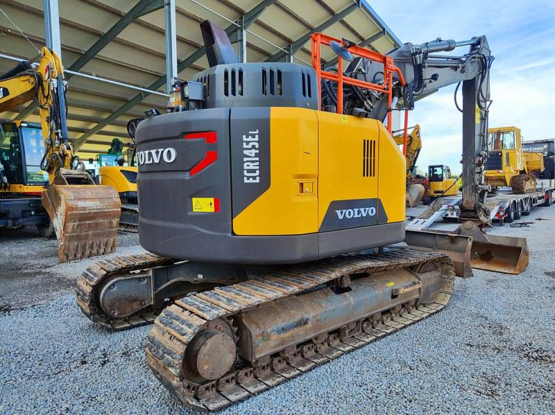 Volvo ECR145EL - حفار زاحف: صورة 3 Volvo ECR145EL - حفار زاحف: صورة 3
