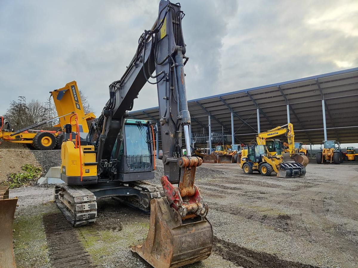 Volvo ECR145EL - حفار زاحف: صورة 3 Volvo ECR145EL - حفار زاحف: صورة 3