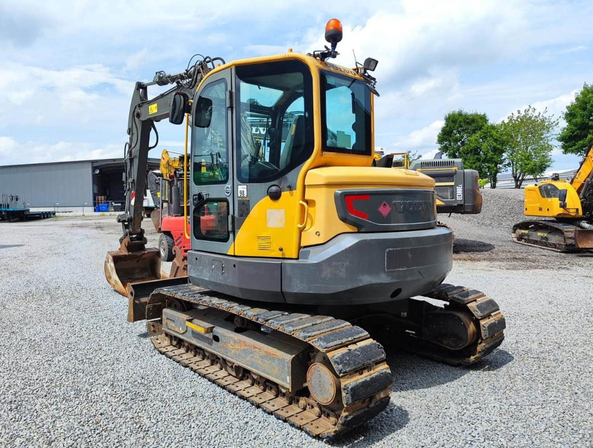 Volvo ECR88D - حفار صغير: صورة 1 Volvo ECR88D - حفار صغير: صورة 1