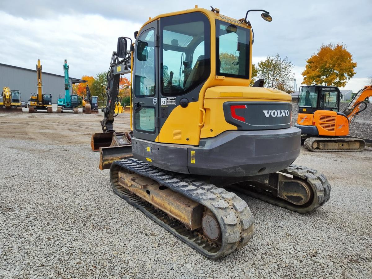 Volvo ECR88D - حفار صغير: صورة 1 Volvo ECR88D - حفار صغير: صورة 1