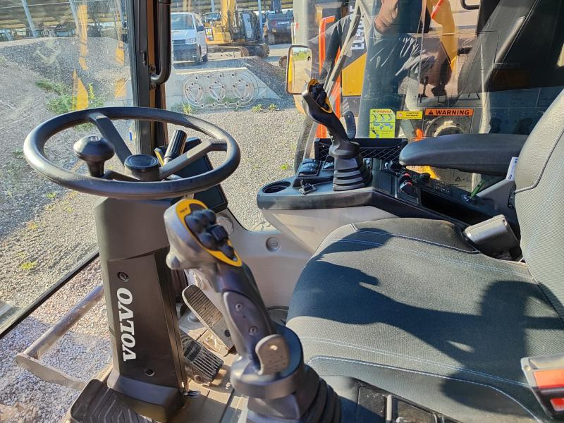 Volvo EW160E - حفار ذو عجلات: صورة 5 Volvo EW160E - حفار ذو عجلات: صورة 5